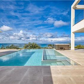 4 bedroom villa with pool in Acharavi, Corfu, sleeps 8